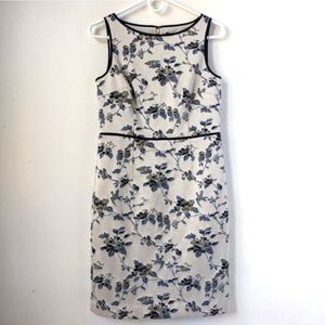 Ann Taylor Size 10 Blue/Grey Floral Dress